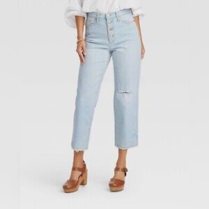 Women's High-Rise Vintage Straight Jeans - Universal Thread - Light Wash Blue